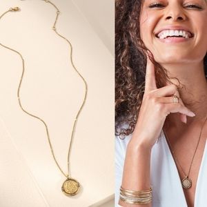 Stella & Dot Julia Coin Pendant